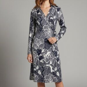 DVF Diane von Furstenberg Jeanne Two Silk Wrap Dress Size 6